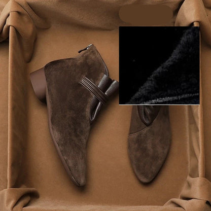 Bottes Vivienne noires pour femmes | Daim, bout pointu, talon confortable 10